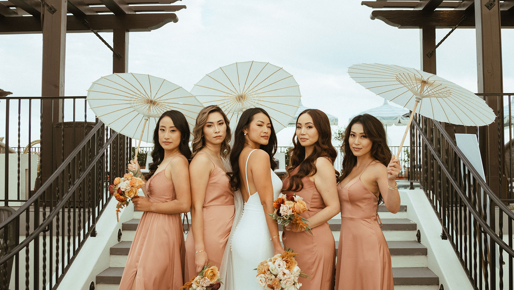 Mimi and her bridesmaids